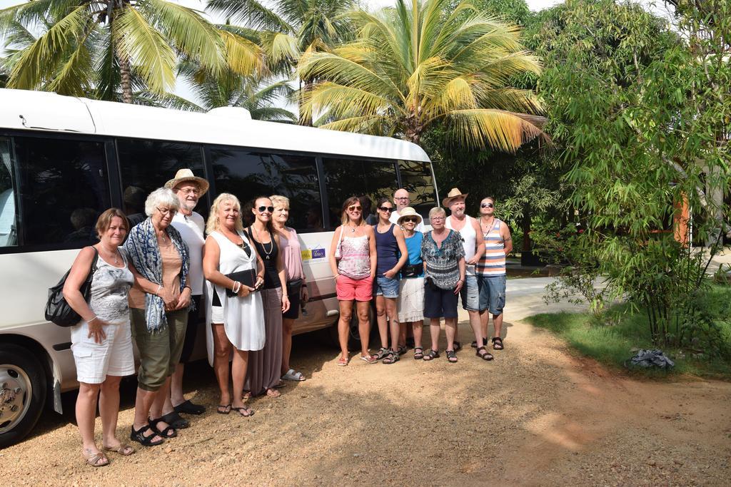 The Coconut Gardens Hotel & Restaurant Tissamaharama Kültér fotó
